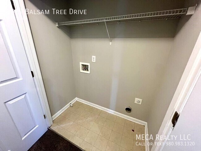 Building Photo - 3519 Balsam Tree Drive