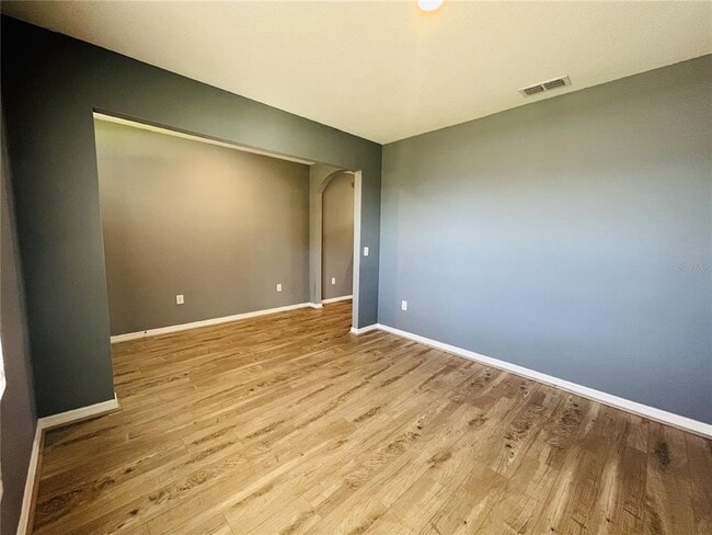 Building Photo - 507 Auburn Grove Terrace