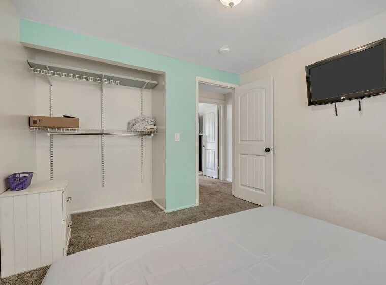 Building Photo - 1289 S 675 W