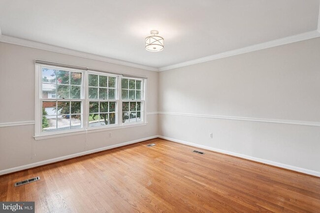 Building Photo - 1208 N Quantico St