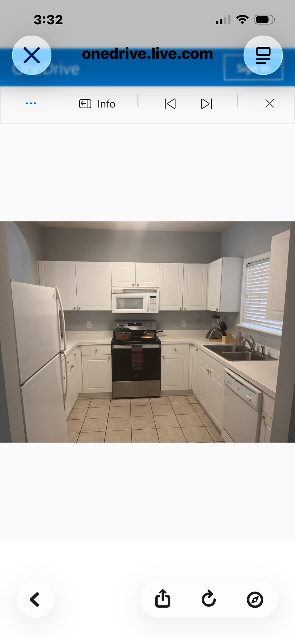 Building Photo - 5825 Catalina Dr