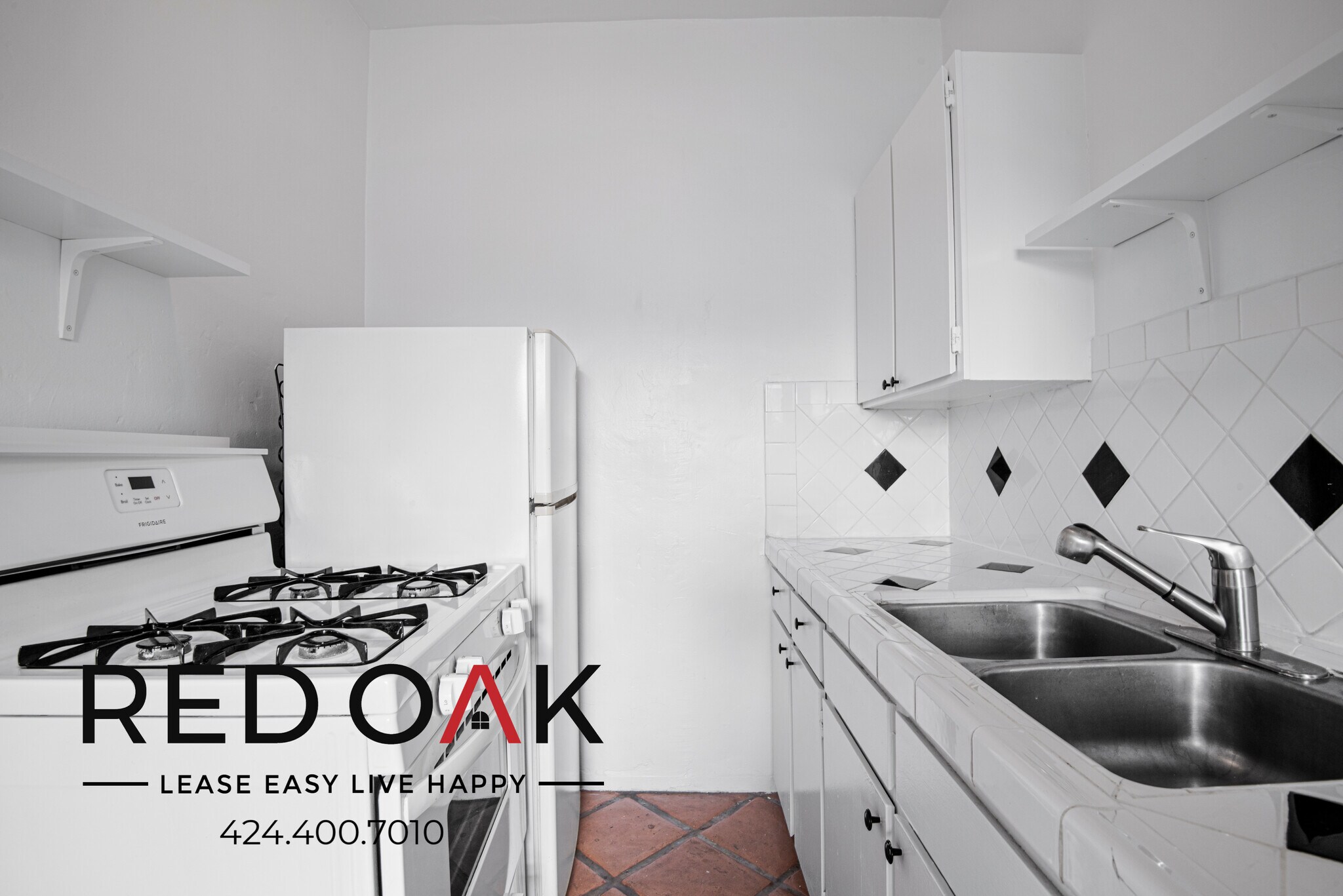 Building Photo - 660 Cochran Ave