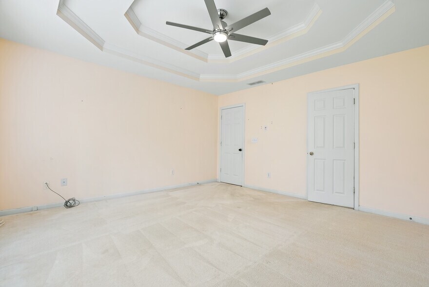 Building Photo - 847 Edgeley Ln