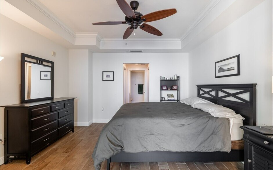 Building Photo - 2743 1st St