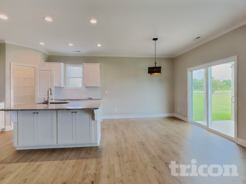 Building Photo - 25 Fish Whistle Ct