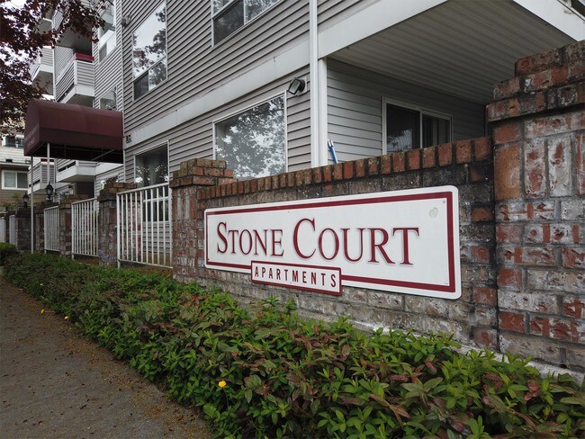 Building Photo - 1151 N 94th St