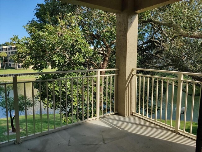 Building Photo - 1865 Palm Cove Blvd