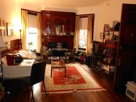 Building Photo - 1061 Beacon St