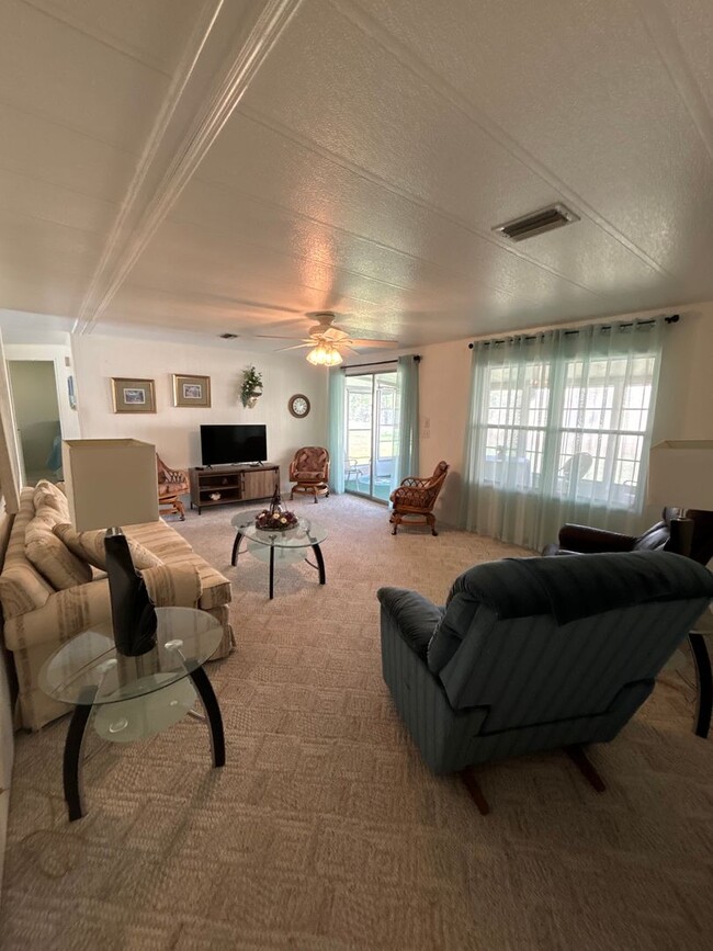 Building Photo - Charming 2BR 2BT Fully Furnished Home in a...