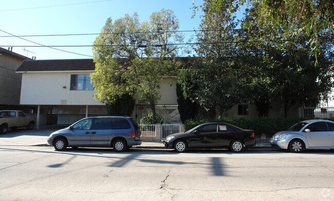 Primary Photo - 5555 Klump Ave