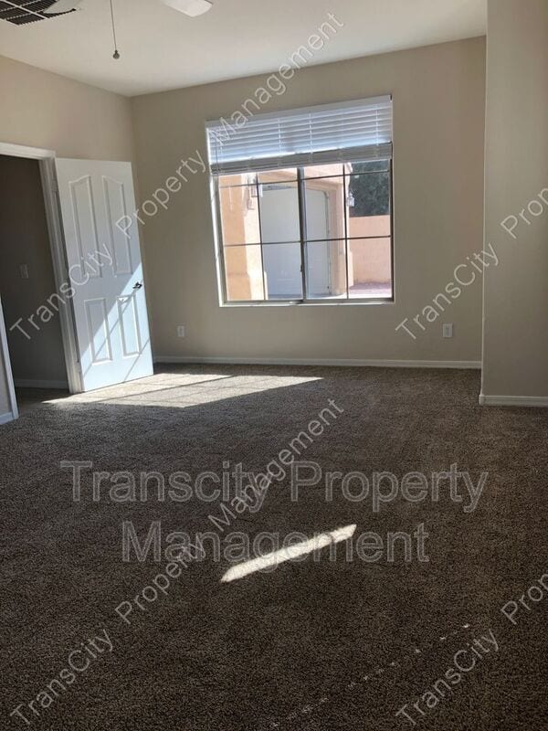 Building Photo - 4537 S Granite St