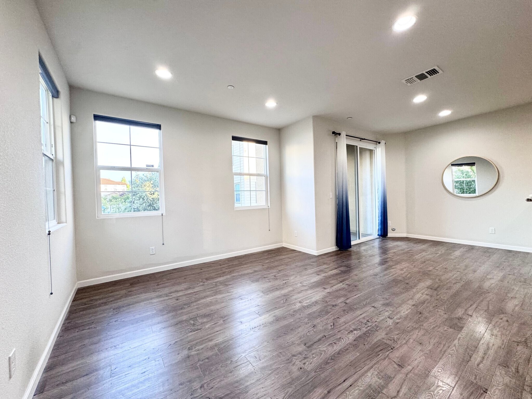 Building Photo - 1117 Genco Terrace