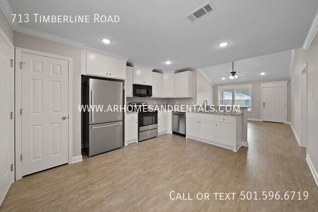 Building Photo - 713 Timberline Rd