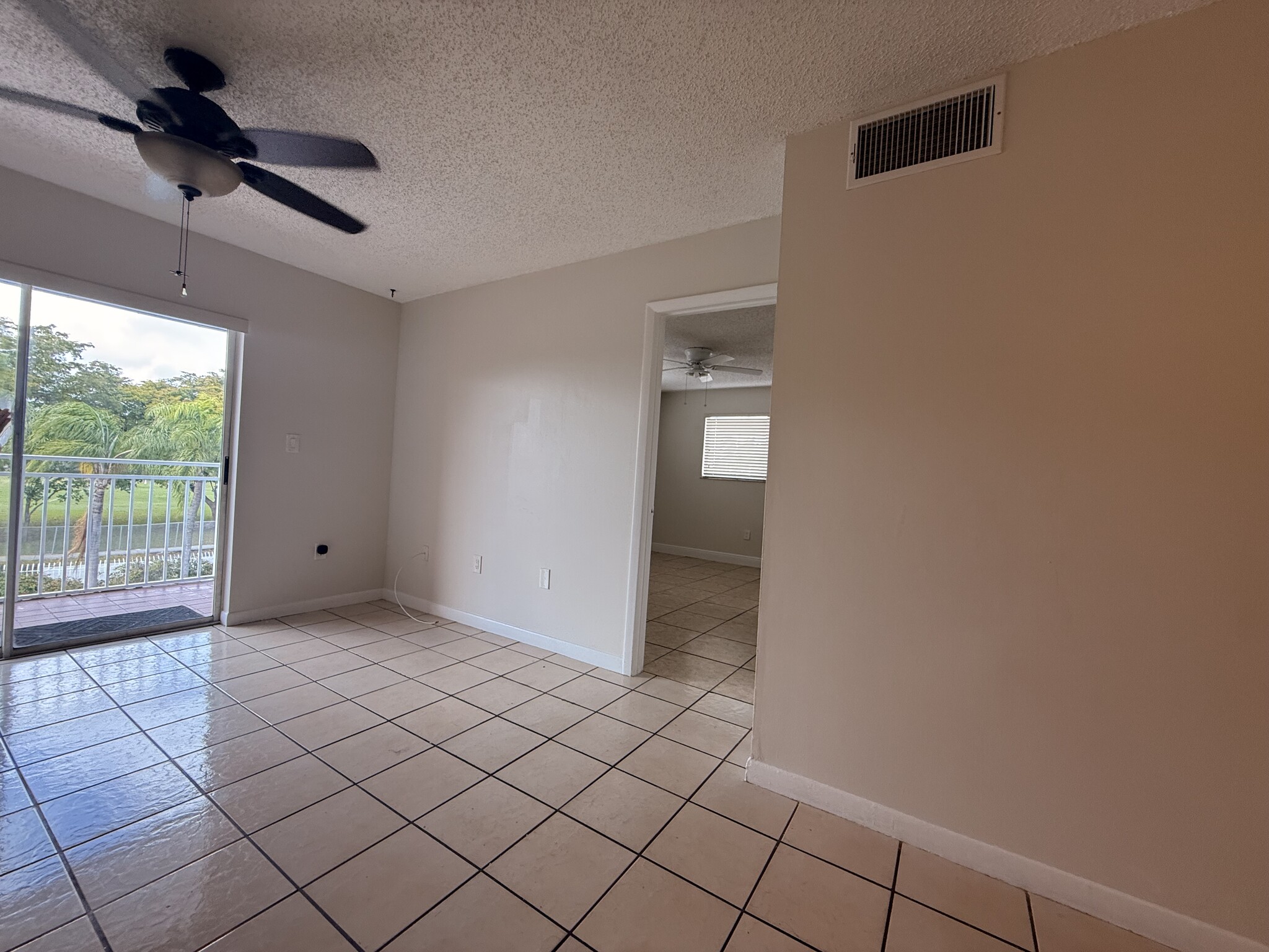 Building Photo - 11311 SW 200th St
