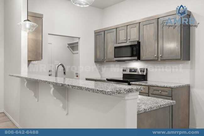 Building Photo - 2 Bedroom In Frenship ISD!