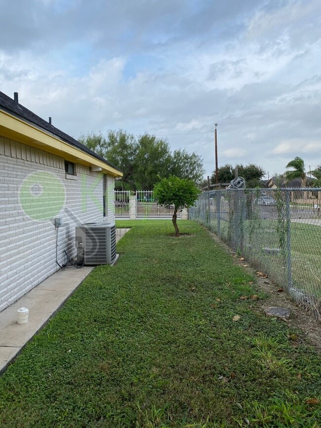 Building Photo - Beautiful 3bed/ 2bath home in Mission, TX