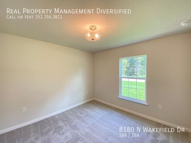 Building Photo - 8180 N Wakefield Dr