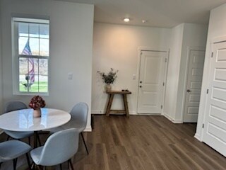 Building Photo - 271 Charlestowne Lakes Dr