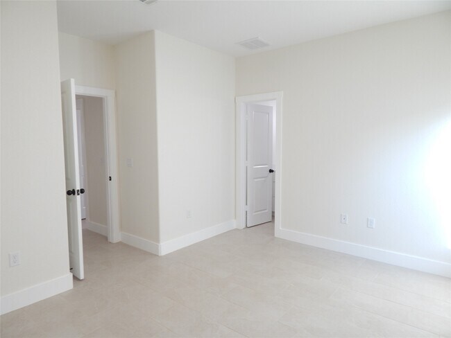 Building Photo - 16963 W Juneau St