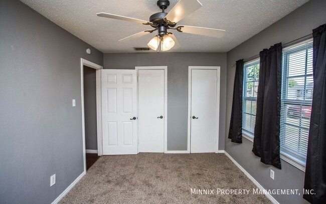 Building Photo - 4611 33rd St