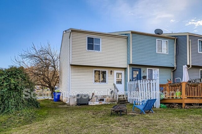 Building Photo - 128 Long Meadow Ct