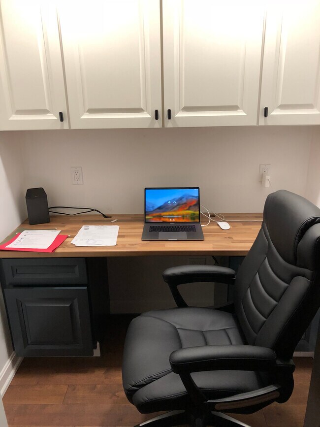 Hide Away Office - With Built in Cabinets - 168 Island Pond Rd