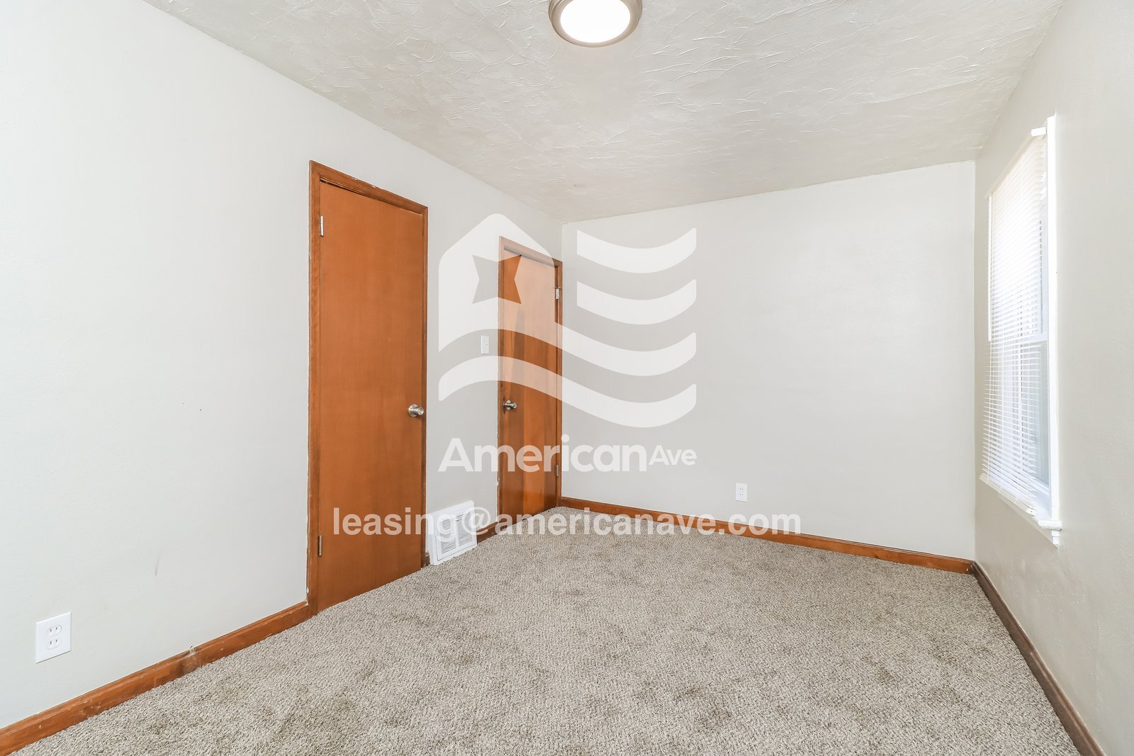 Building Photo - 4422 June Ave