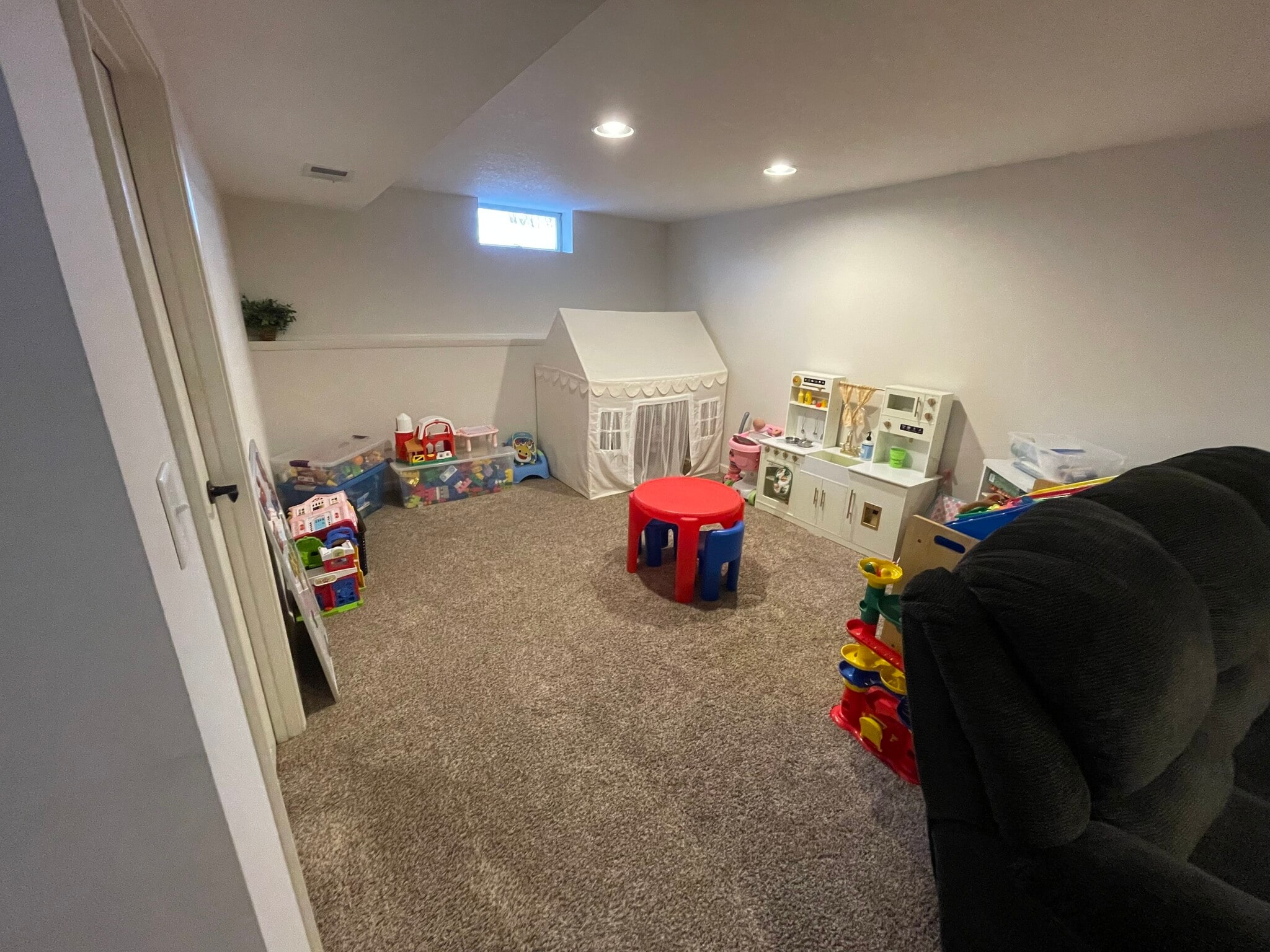 Family Room/Play Area - 411 7th St NE