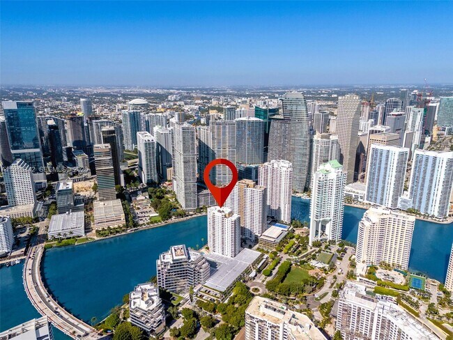 Building Photo - 701 Brickell Key Blvd