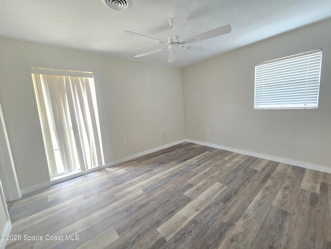 Building Photo - 34 E Azalea Cir