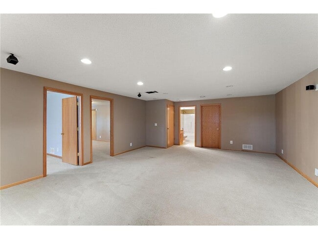 Building Photo - 7590 4th St Ln N