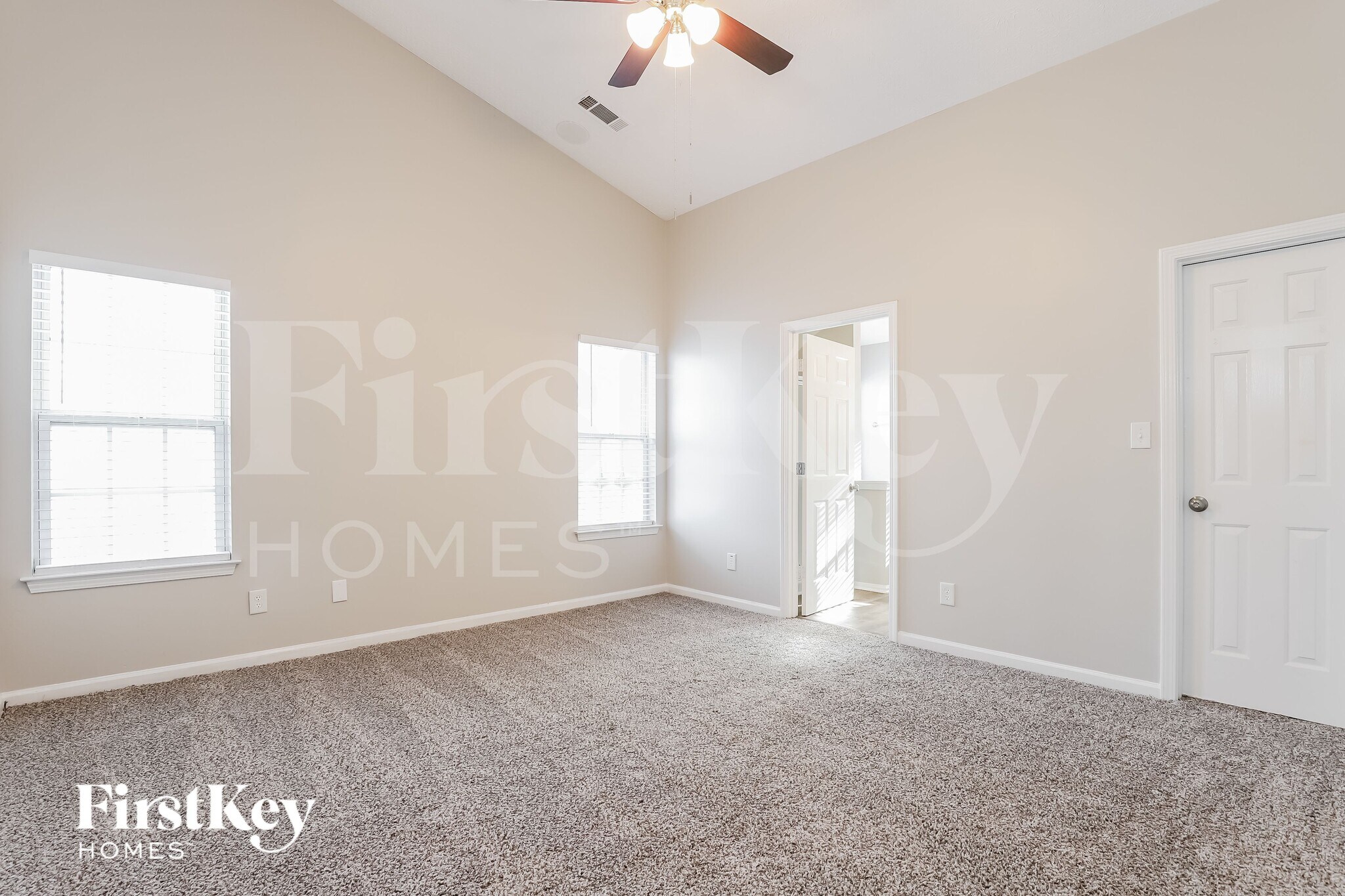 Building Photo - 5321 Regency Lake Ct