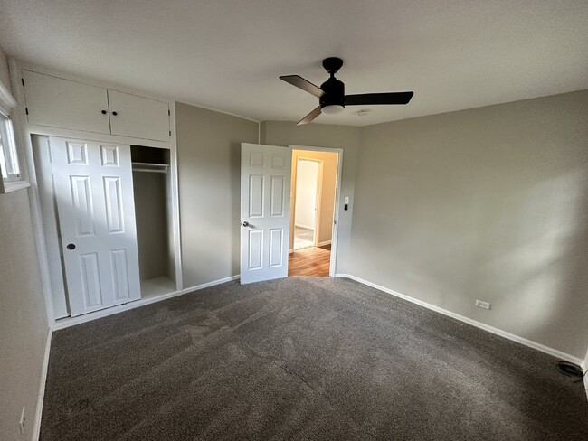 Building Photo - House for Rent in Montclair!