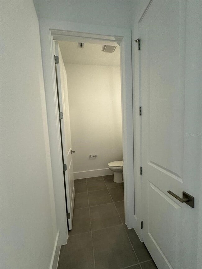 Building Photo - Charming and Functional – 3 Bedroom Home in Winter Garden