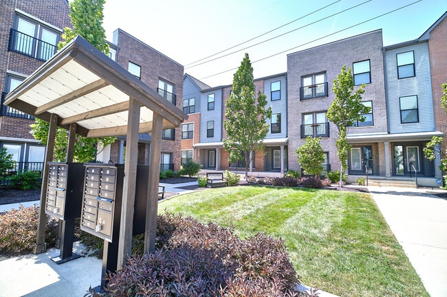 Building Photo - 1856 McQuat Pl