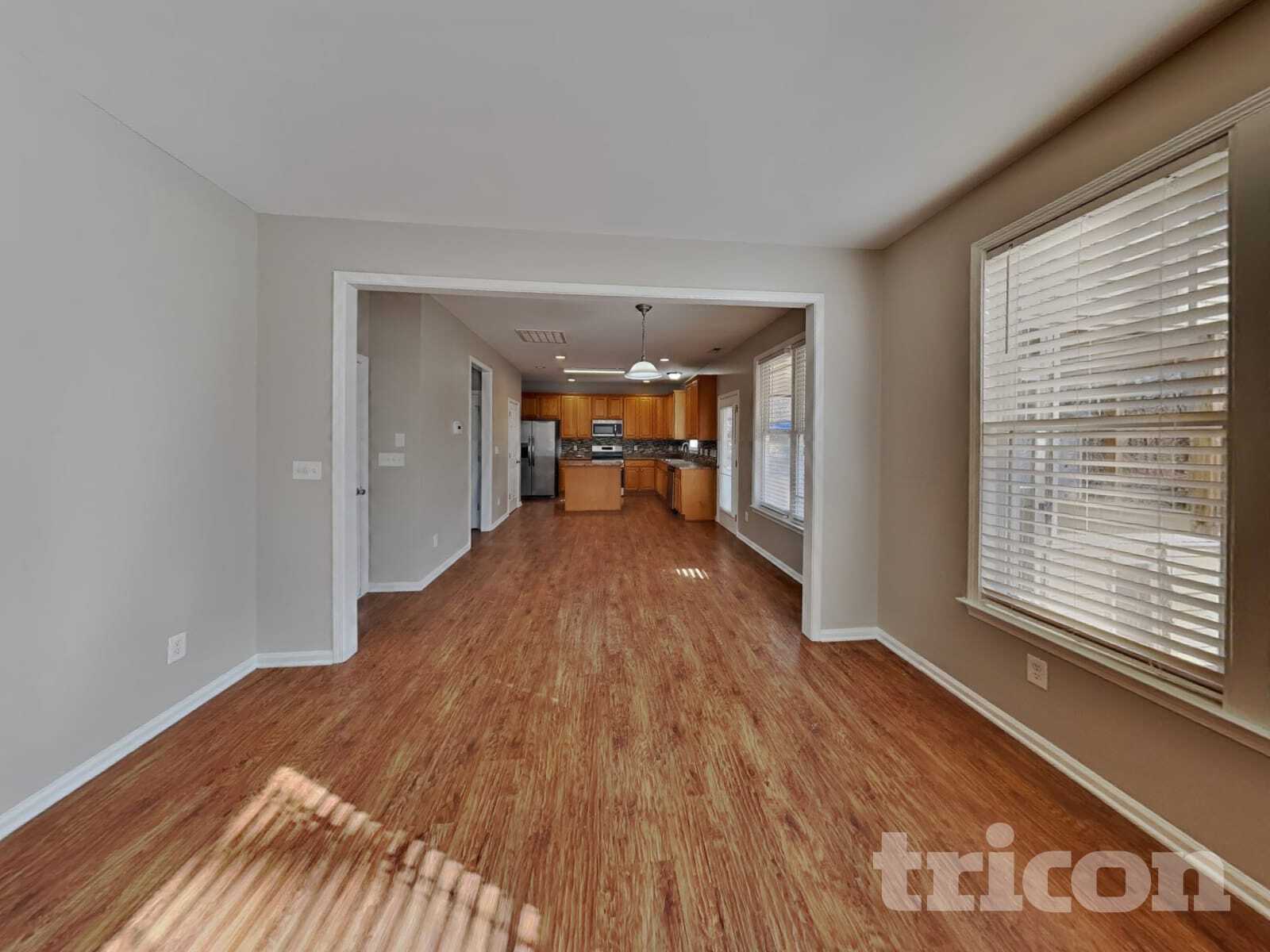 Building Photo - 376 Collinsworth Dr