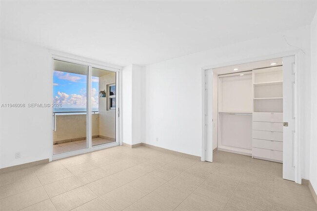 Building Photo - 3180 S Ocean Dr