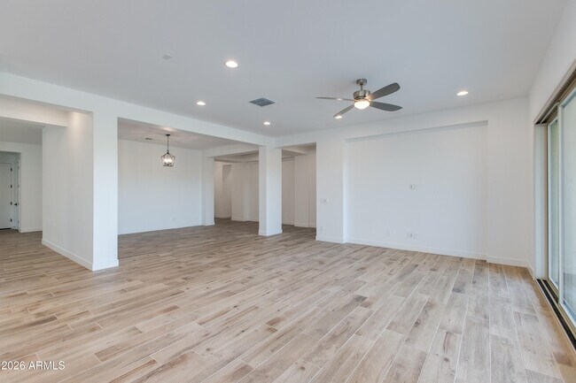 Building Photo - 18888 E Apricot Ln