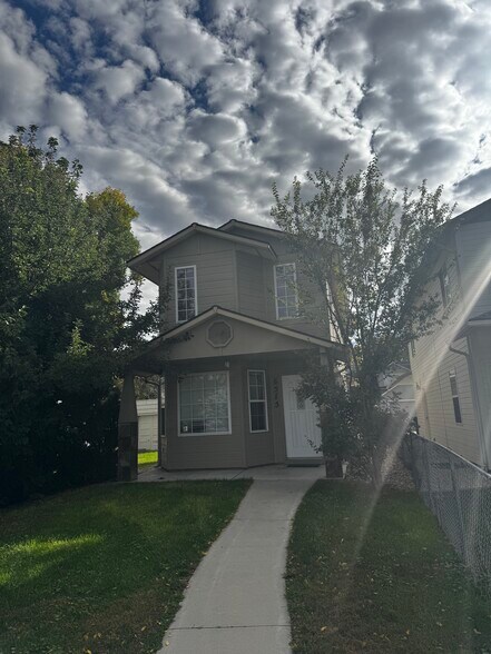 Primary Photo - 6515 W Butte St