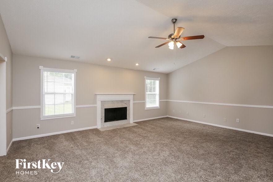 Building Photo - 3920 Valleybrook Ct