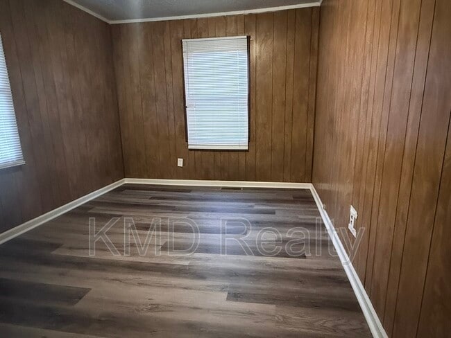 Building Photo - 9225 Old Moores Chapel Rd