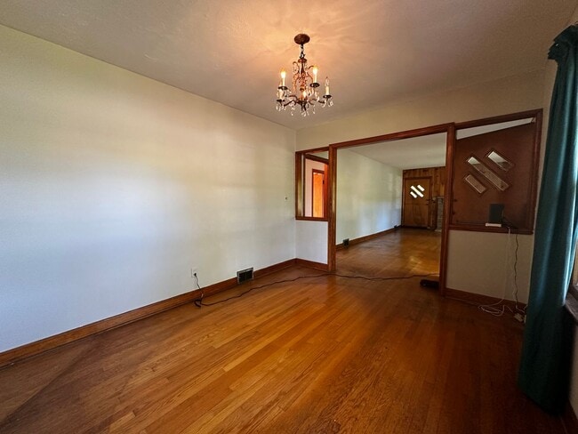 Building Photo - **Move-In Special !! 3 bed/ 2 bath rancher for rent. Hamblen/Jefferson County line.