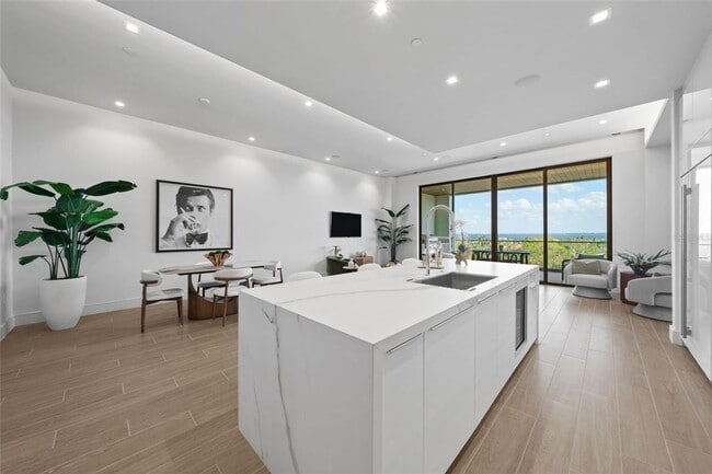 Building Photo - Unfurnished Luxury Rental at The St. Regis Longboat Key
