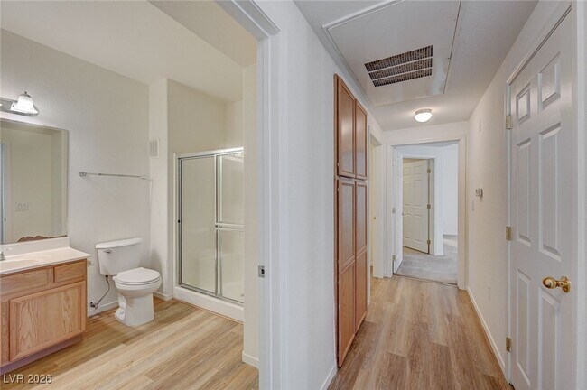 Building Photo - 6160 Rumrill St