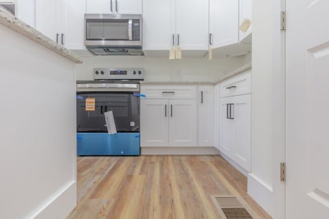 Building Photo - Live where Chattanooga comes alive!