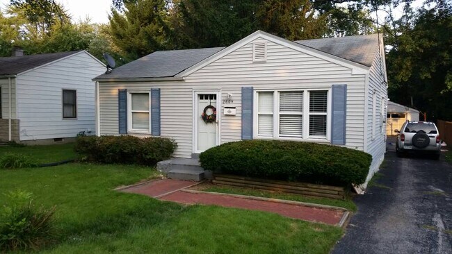 Building Photo - 260 N Jefferson St