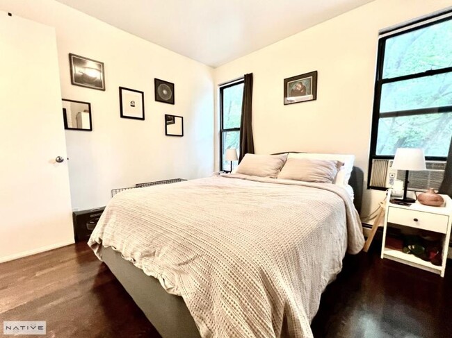 Building Photo - 3 bedroom in Brooklyn NY 11222