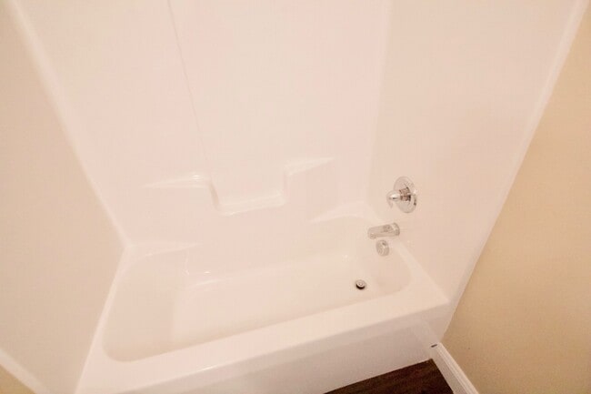 Building Photo - "Brand New Construction". Quiet Location, ...