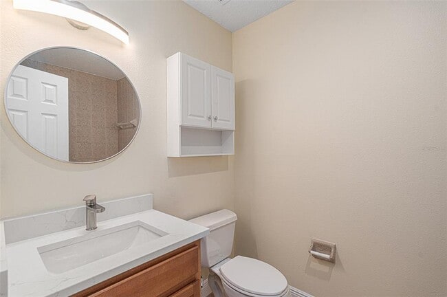 Building Photo - 111 S Melville Ave