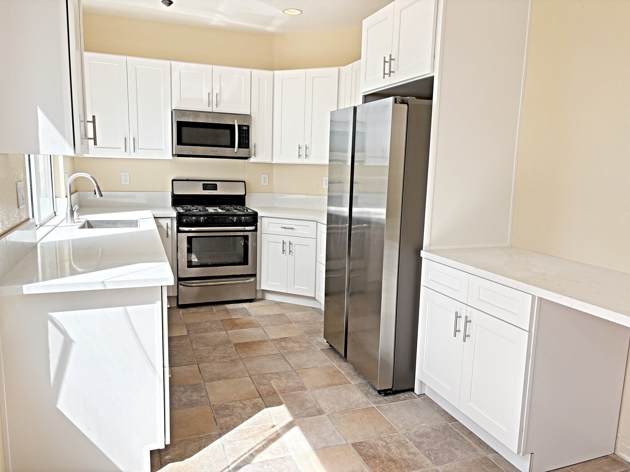 Building Photo - 4065 Ivey Vista Way